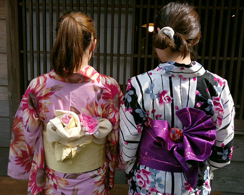 浴衣美人のお二人さん