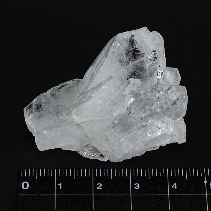 アポフィライトクラスター