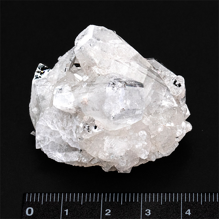 アポフィライトクラスター