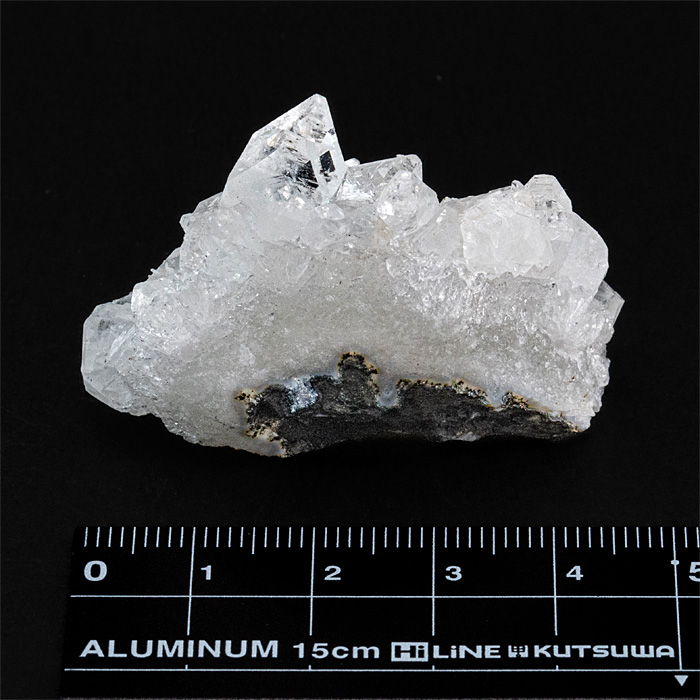 アポフィライトクラスター