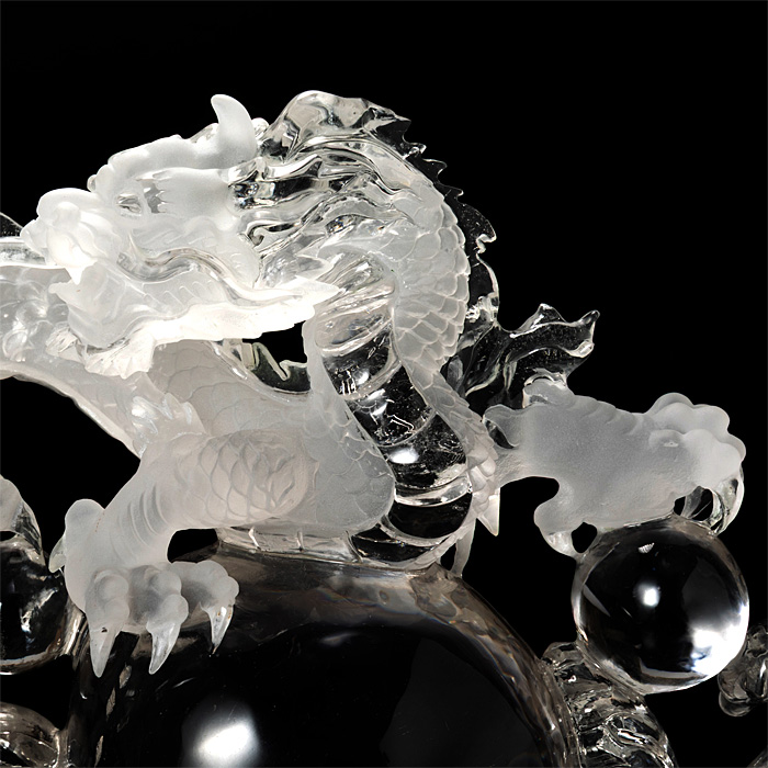 水晶彫刻 龍