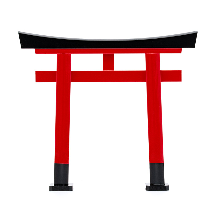 鳥居 木製朱塗 玉垣無