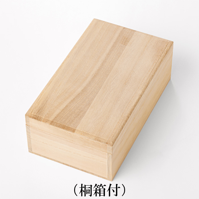 甲府彫刻 勾玉 (天然白水晶)