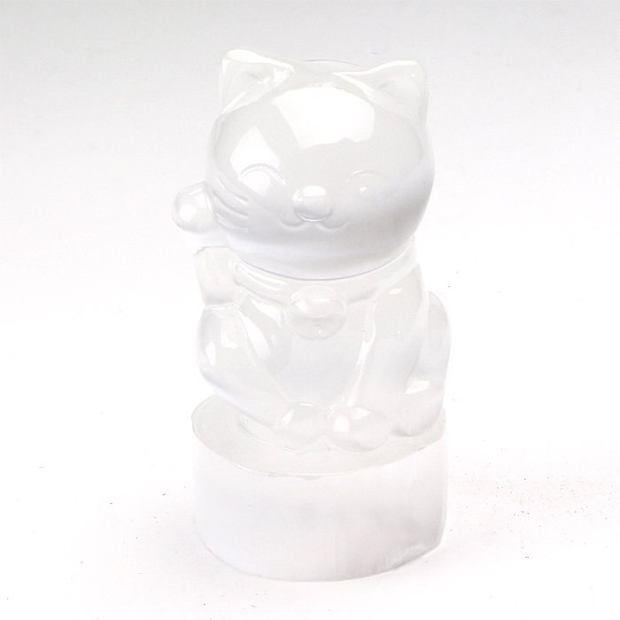 彫刻 招き猫