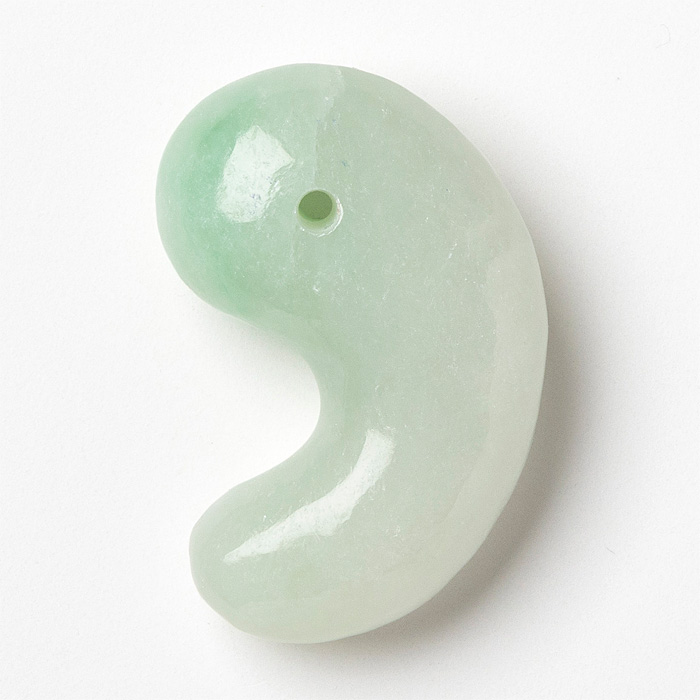 勾玉 糸魚川翡翠