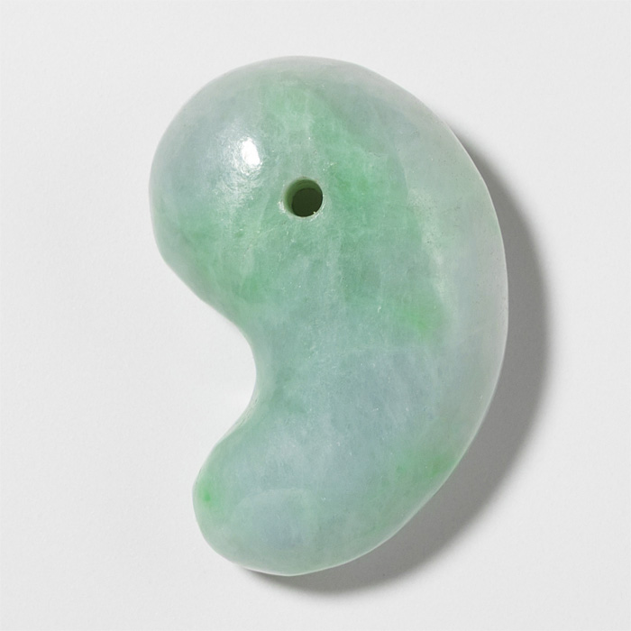 勾玉 糸魚川翡翠