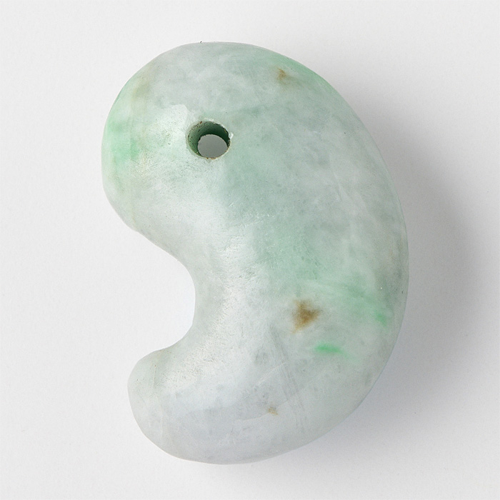 勾玉 糸魚川翡翠