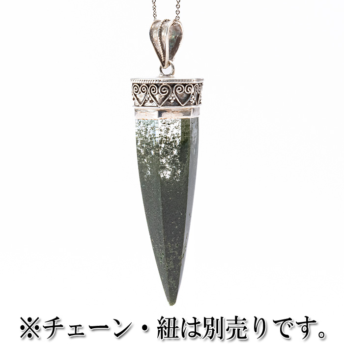 ペンダントトップ 天然水晶 (ヒマラヤ ガネッシュヒマール産)