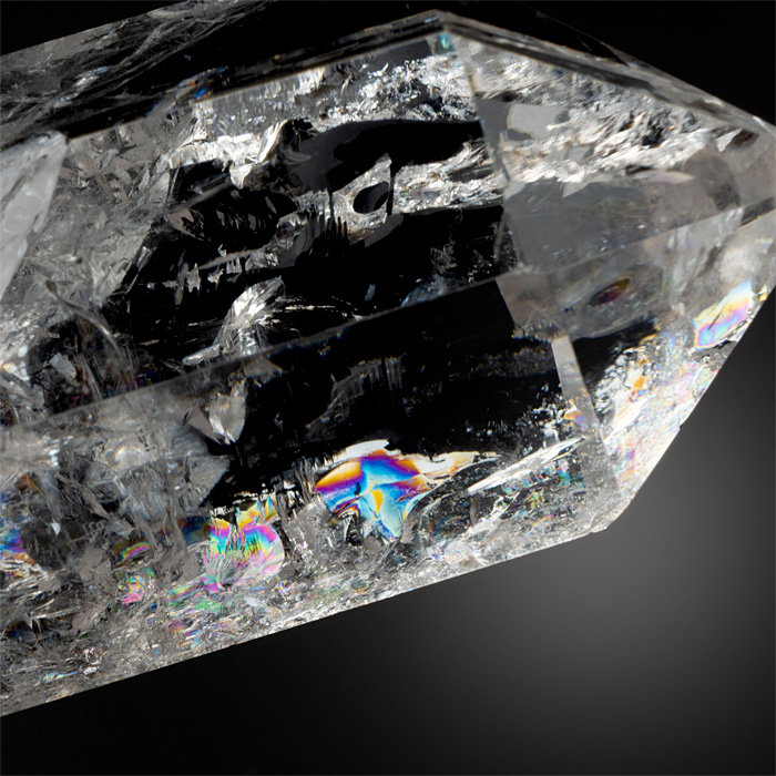 水晶ポイント ナチュラルレインボー水晶 （アイリスクォーツ）