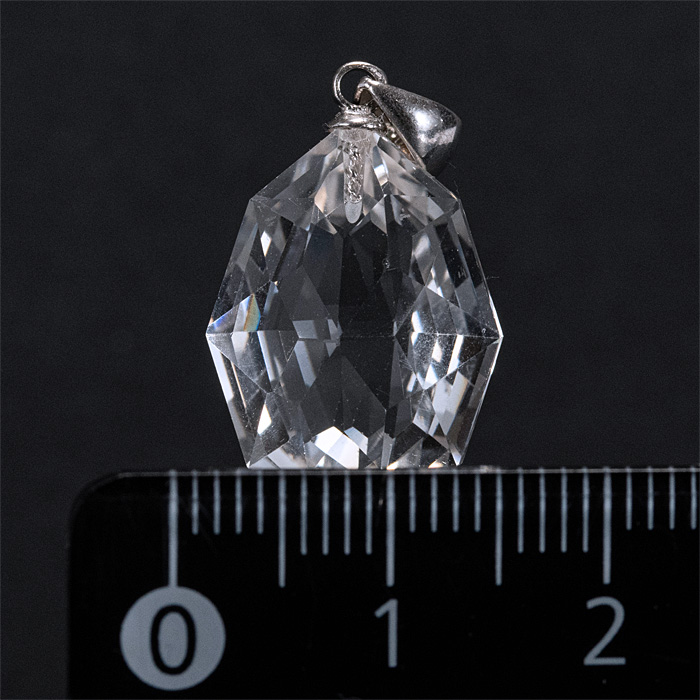ペンダントトップ 水晶