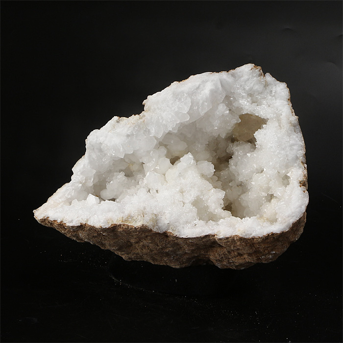 水晶 ジオード(晶洞)